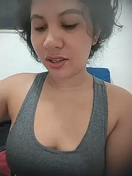Snapshot of Yara0k chatting on 2, 6, 2026 Yara0k online show from 2, 6, 2026
