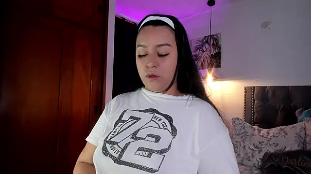 Melody bonnie online show from 12, 2, 2026