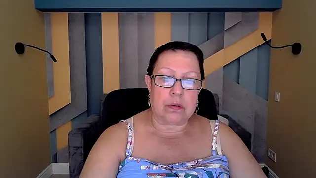 BarbaraTurners online show from 10, 9, 2025