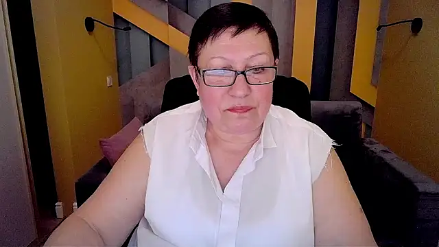 BarbaraTurners online show from 9, 2, 2025