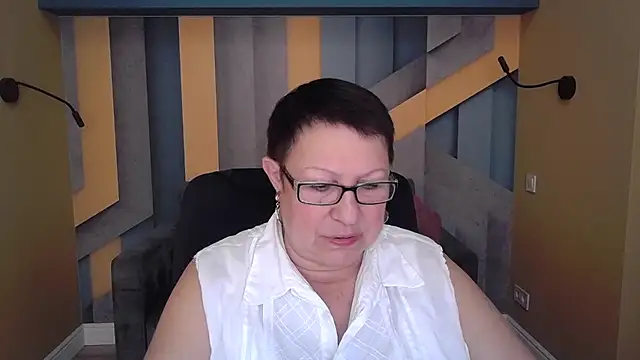 BarbaraTurners online show from 5, 11, 2025