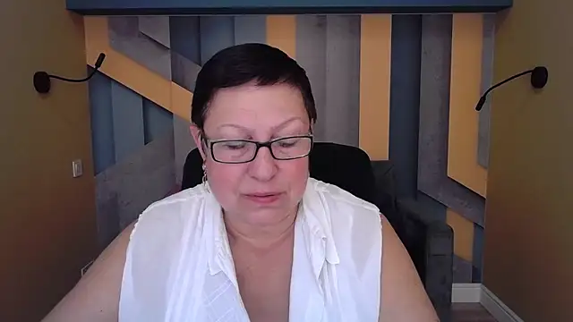 BarbaraTurners online show from 15, 10, 2025