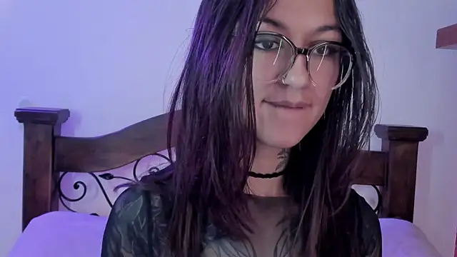 noemi foxxx online show from 14, 12, 2024