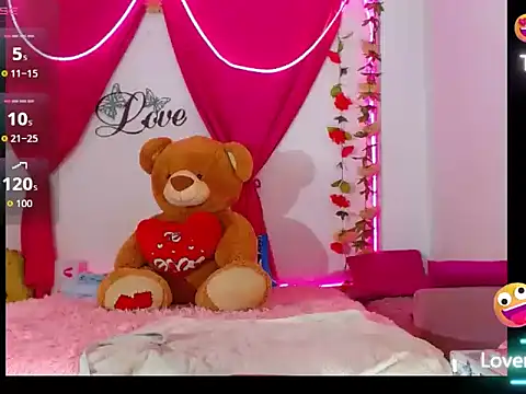 natashakissess online show from 19, 9, 2025