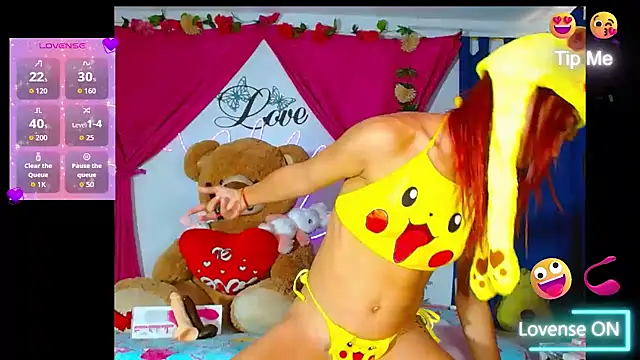 natashakissess online show from 28, 4, 2026