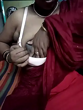 Priya hotgirl23 online show from 30, 9, 2025