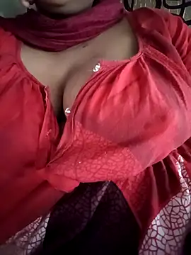 Priya hotgirl23 online show from 6, 10, 2025