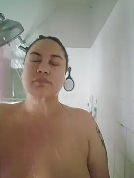 honeeyyy pot online show from 9, 11, 2025