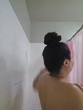 honeeyyy pot online show from 25, 10, 2025