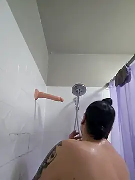 honeeyyy pot online show from 20, 2, 2026