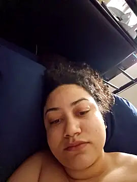 honeeyyy pot online show from 4, 11, 2025