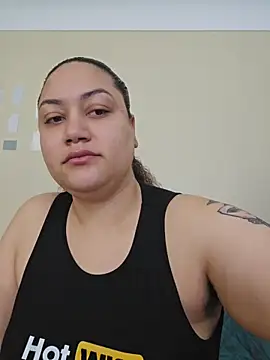 honeeyyy pot online show from 14, 4, 2026