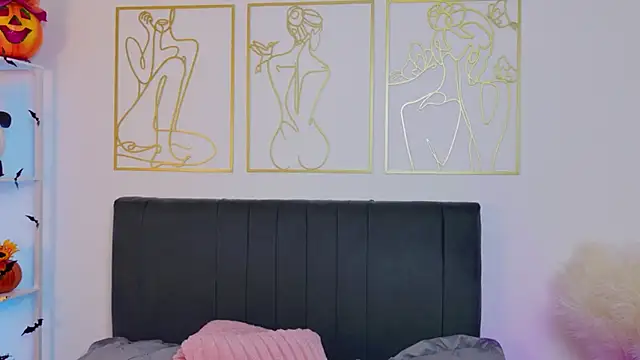 summer holiday online show from 22, 10, 2025