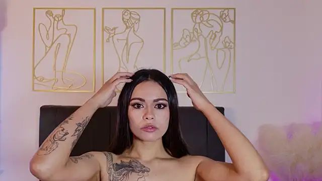 summer holiday online show from 31, 10, 2025