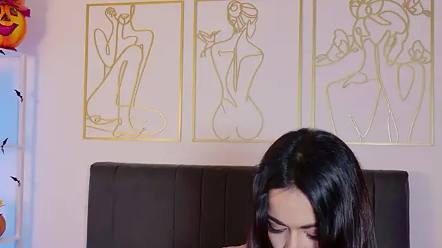 summer holiday online show from 26, 10, 2025