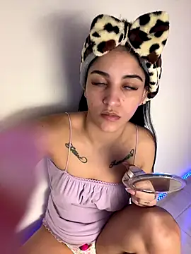 Snapshot of ShawtySlammed chatting on 18, 10, 2025 ShawtySlammed online show from 18, 10, 2025