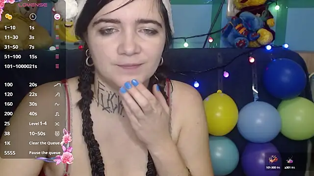 Snapshot of Yours_good_mood chatting on 28, 12, 2024 Yours good mood online show from 28, 12, 2024