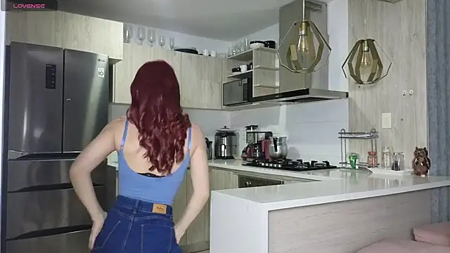xalicesfantasyx online show from 10, 3, 2025