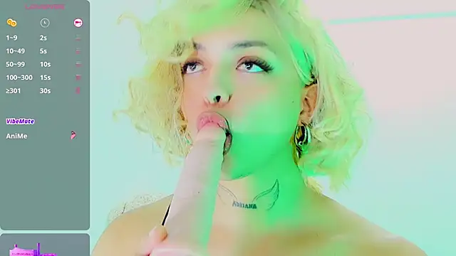 Emmaa Saenz  online show from 22, 2, 2026