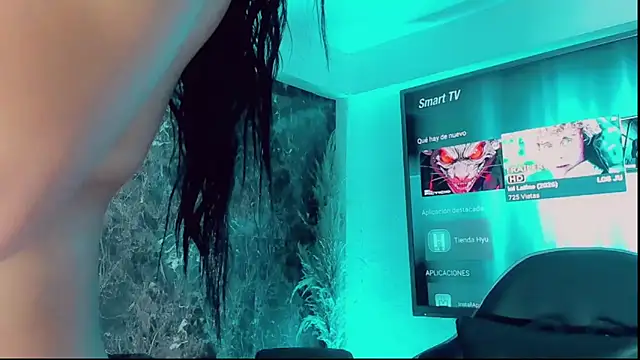 Emmaa Saenz  online show from 22, 11, 2025