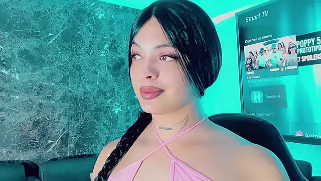 Emmaa Saenz  online show from 17, 1, 2026