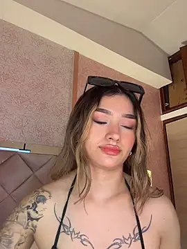 Arianavillada online show from 12, 4, 2026