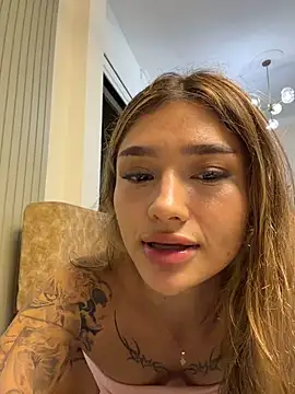 Snapshot of Arianavillada chatting on 5, 6, 2026 Arianavillada online show from 5, 6, 2026