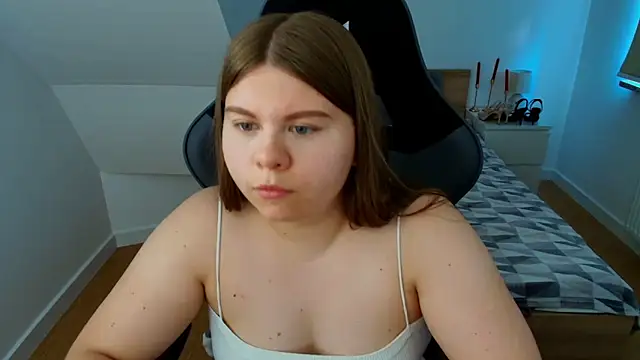 Snapshot of AbbyPleasure chatting on 25, 6, 2026 AbbyPleasure online show from 25, 6, 2026