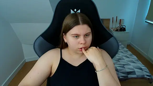 Snapshot of AbbyPleasure chatting on 3, 6, 2026 AbbyPleasure online show from 3, 6, 2026