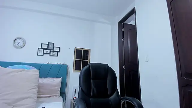 kamila lopez online show from 30, 11, 2025