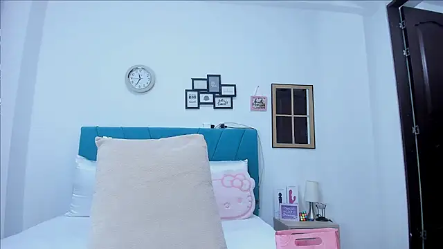 kamila lopez online show from 9, 3, 2026