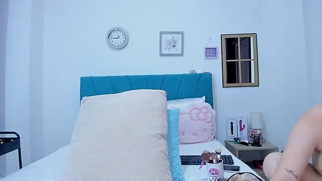 kamila lopez online show from 13, 4, 2026