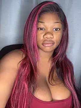 Snapshot of CharismaaBanx chatting on 13, 10, 2025 CharismaaBanx online show from 13, 10, 2025