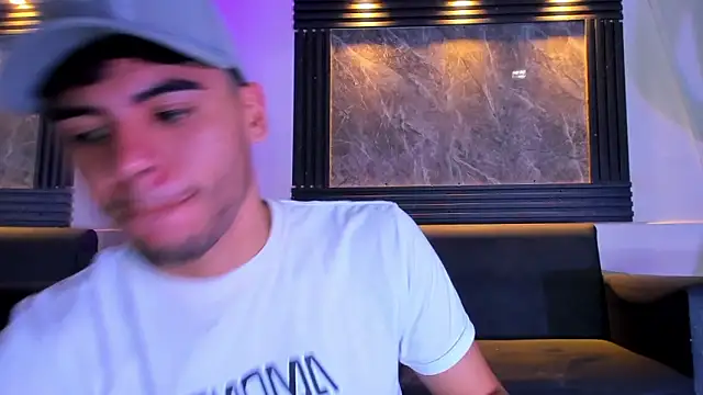 Snapshot of liam_genner_ chatting on 10, 11, 2025 liam genner online show from 10, 11, 2025