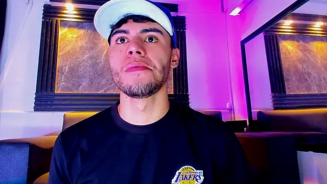 Snapshot of liam_genner_ chatting on 8, 10, 2025 liam genner online show from 8, 10, 2025