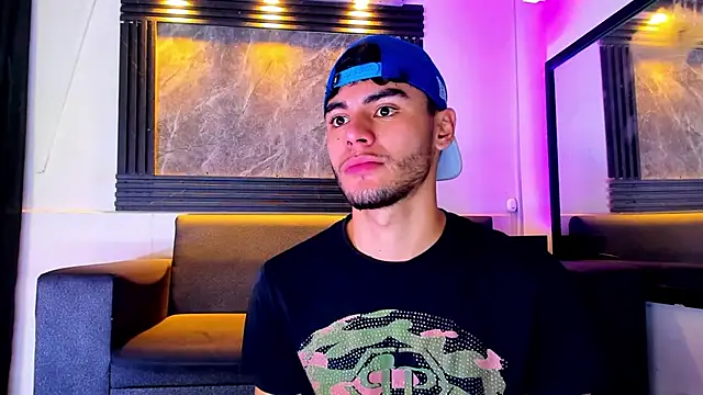 Snapshot of liam_genner_ chatting on 12, 10, 2025 liam genner online show from 12, 10, 2025