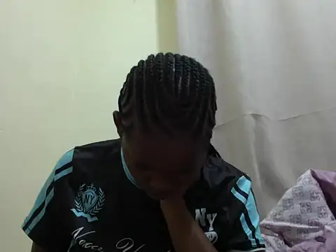 Snapshot of queen-sasha chatting on 3, 5, 2026 queen-sasha online show from 3, 5, 2026