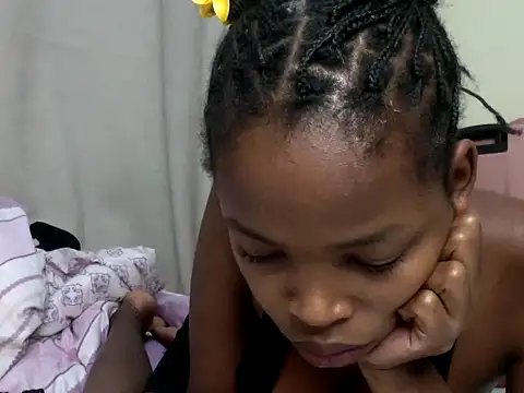 Snapshot of queen-sasha chatting on 21, 6, 2026 queen-sasha online show from 21, 6, 2026