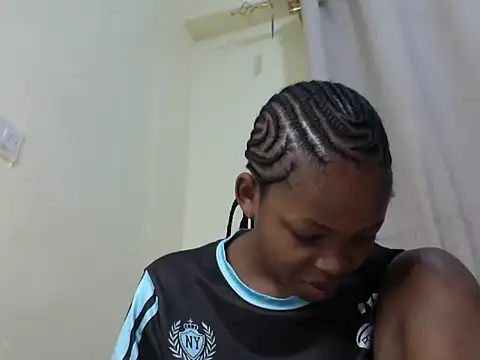 Snapshot of queen-sasha chatting on 4, 5, 2026 queen-sasha online show from 4, 5, 2026