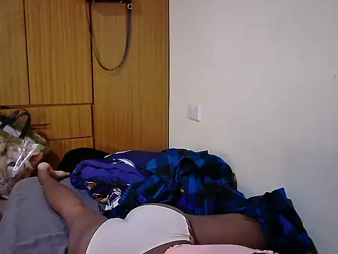 Snapshot of queen-sasha chatting on 9, 9, 2025 queen-sasha online show from 9, 9, 2025