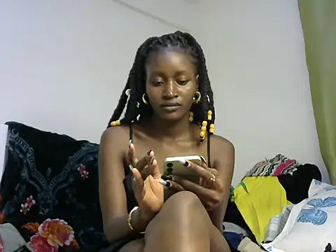 Snapshot of thicky_anncy chatting on 2, 3, 2025 thicky anncy online show from 2, 3, 2025
