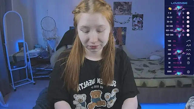 CallMeEffy1 online show from 28, 3, 2026