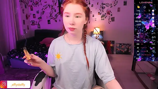 CallMeEffy1 online show from 5, 2, 2025