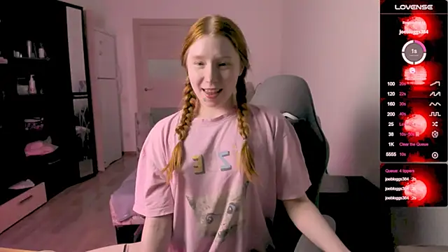 CallMeEffy1 online show from 2, 8, 2026