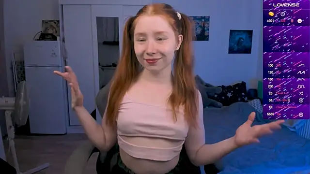 CallMeEffy1 online show from 19, 7, 2026