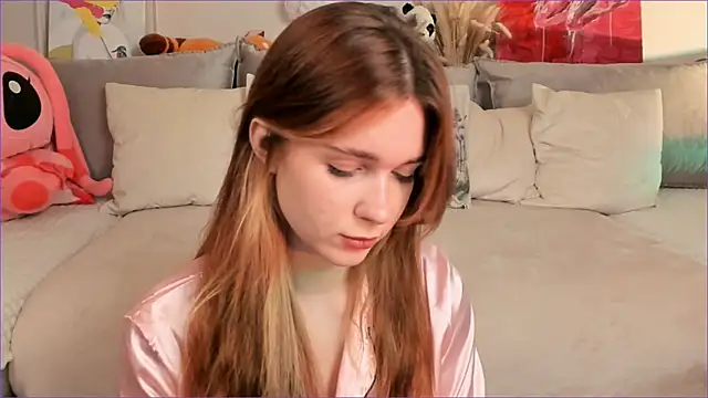 Snapshot of Frau_Lina chatting on 8, 11, 2025 Frau Lina online show from 8, 11, 2025