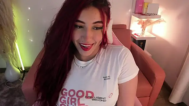 Snapshot of veronicaxx69 chatting on 27, 5, 2026 veronicaxx69 online show from 27, 5, 2026