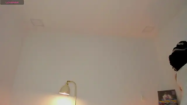 Curlblue online show from 18, 12, 2025