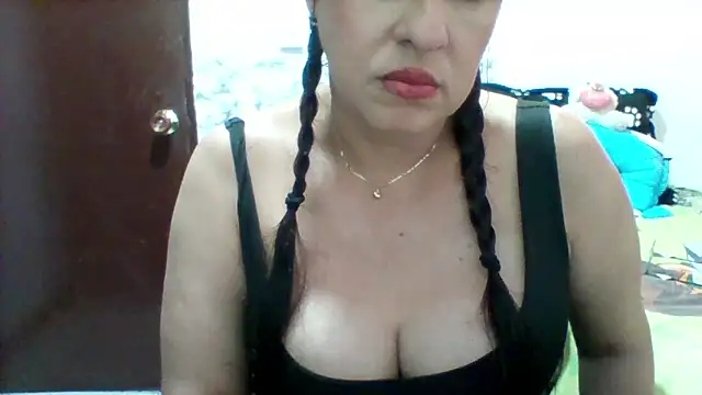Snapshot of Alisson_brand chatting on 4, 5, 2026 Alisson brand online show from 4, 5, 2026