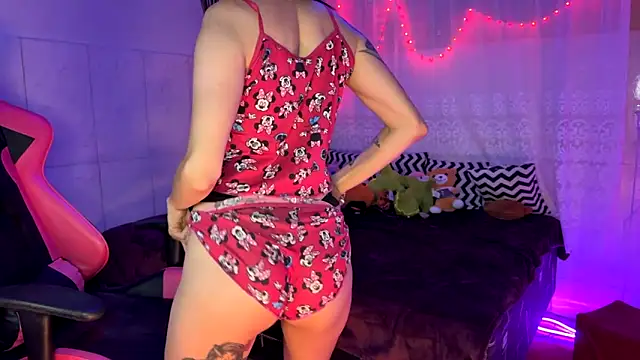 Snapshot of Lua34682 chatting on 18, 11, 2025 Lua34682 online show from 18, 11, 2025